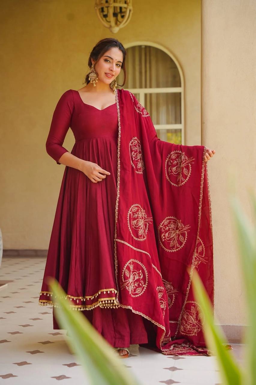 Regal Crimson Red Flared Anarkali Suit Set Adorned with Heritage Gold Motifs and Pearl-Embellished Scalloped Borders